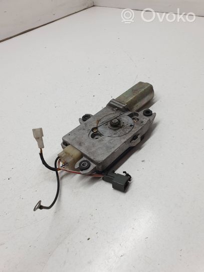 Nissan X-Trail T30 Sunroof motor/actuator 91295EQ700