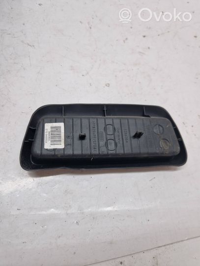 Volvo XC60 Panelės stalčiuko/lentinėlės paklotėlis 39800603