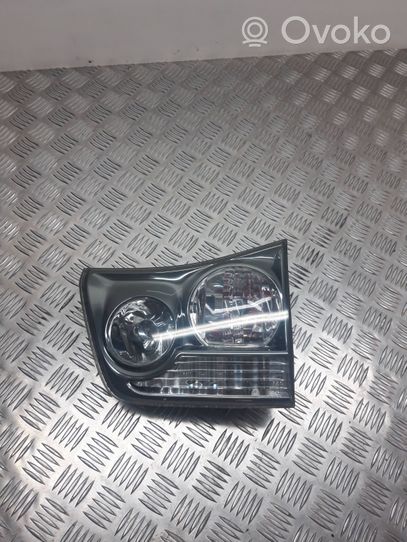 Lexus RX 330 - 350 - 400H Lampy tylnej klapy bagażnika 