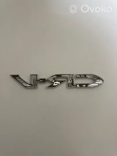 Honda CR-V Manufacturers badge/model letters 