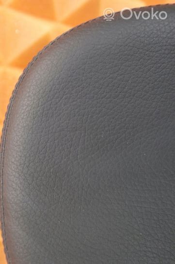 Mercedes-Benz SLK R171 Rear seat headrest 