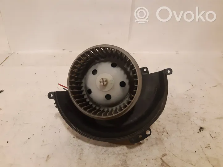 Opel Astra H Ventola riscaldamento/ventilatore abitacolo 52407543