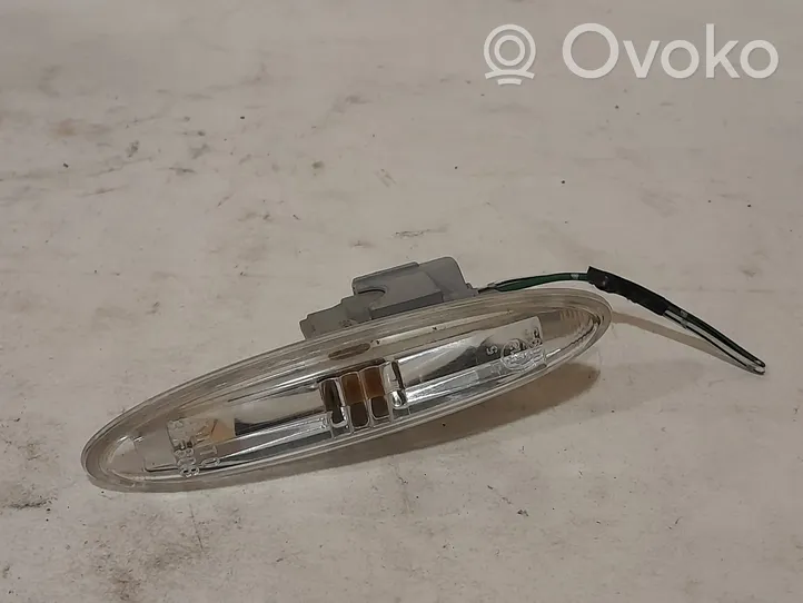 Lexus GS 300 350 430 450H Front fender indicator light 