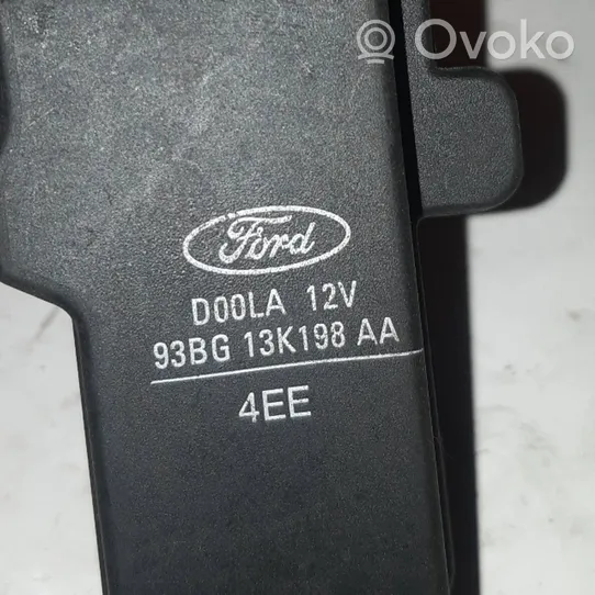 Ford Mondeo MK I Žibintų aukščio reguliavimo varikliukas 93BG13K198AA