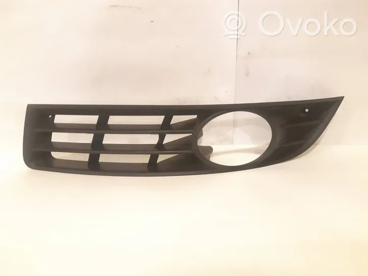 Volkswagen PASSAT B6 Grille antibrouillard avant 3C0853665A