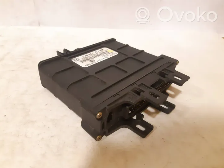 Volkswagen Golf IV Gearbox control unit/module 01M927733HM