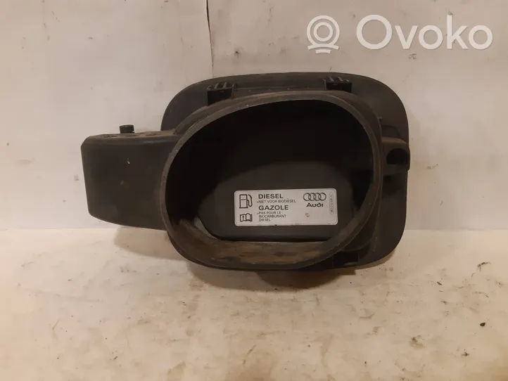 Audi Q5 SQ5 Bouchon, volet de trappe de réservoir à carburant 8K0010508AC