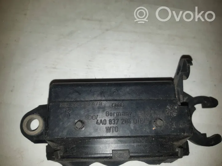 Audi 80 90 S2 B4 Poignée extérieure de porte avant 4A0837206D