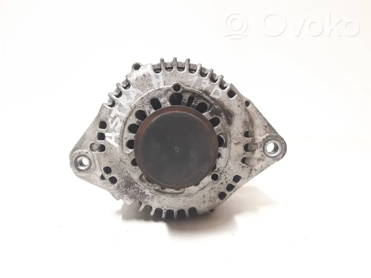 Opel Astra H Alternator 