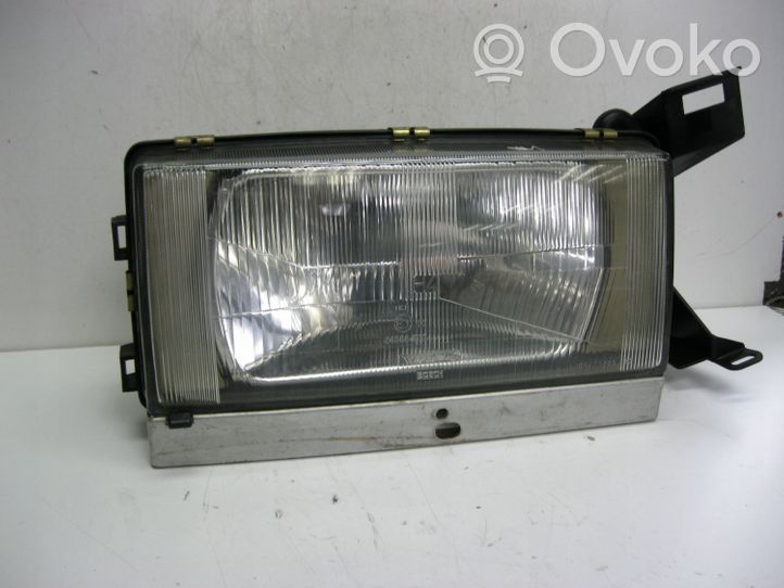 Volvo 740 Lampa przednia 