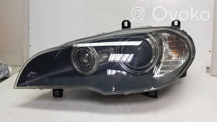 BMW X5 E70 Lampa przednia 7233011