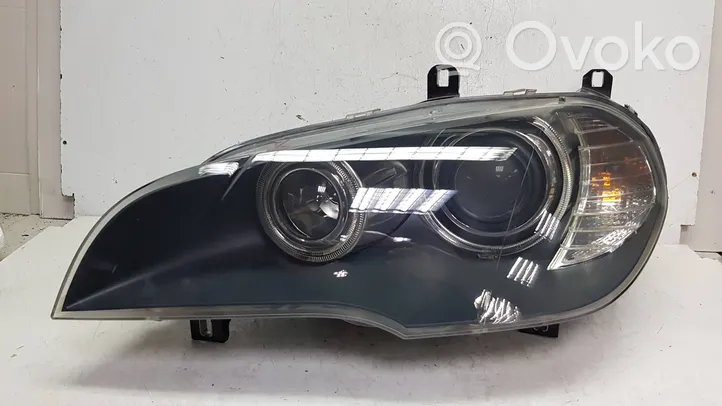 BMW X5 E70 Lampa przednia 7233011