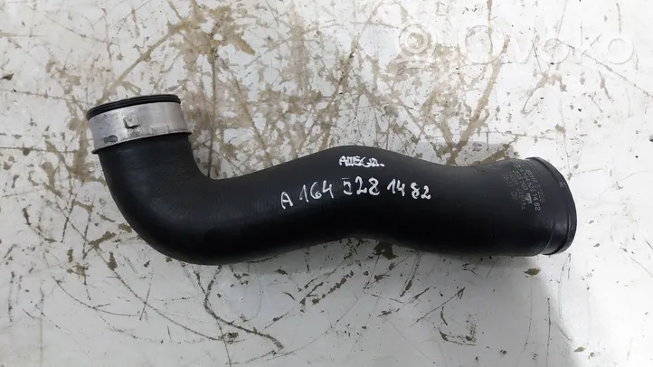 Mercedes-Benz ML W164 Tube d'admission de tuyau de refroidisseur intermédiaire A1645281482