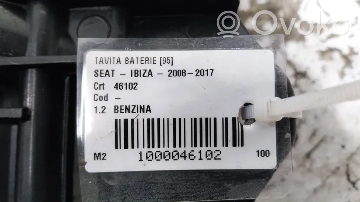 Seat Ibiza IV (6J,6P) Boîte de batterie 6Q0915331D