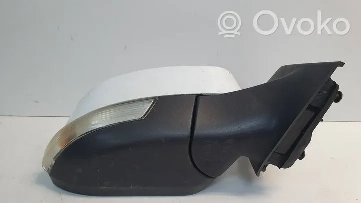 Ford Focus Front door electric wing mirror 