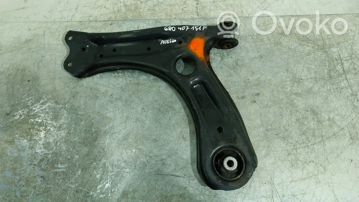 Skoda Fabia Mk3 (NJ) Braccio di controllo sospensione anteriore inferiore/braccio oscillante 6R0407151F