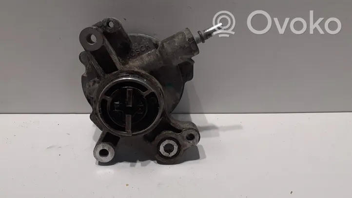 Ford Focus Vacuum pump D165-1C2