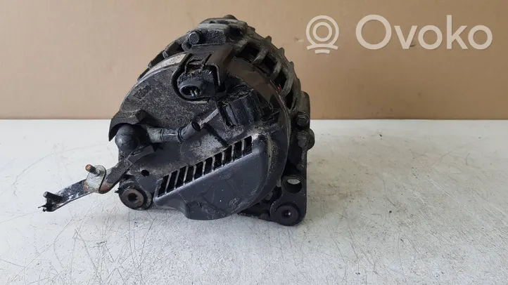 Skoda Fabia Mk2 (5J) Generatore/alternatore 03D903025H