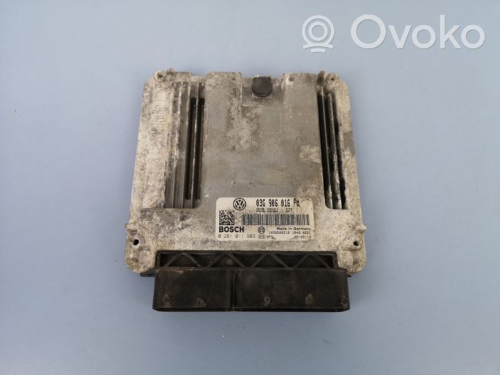 Volkswagen Golf V Sterownik / Moduł ECU 03G906016FM