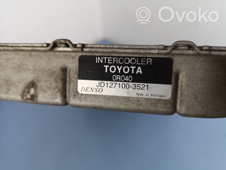 Toyota Avensis T270 Välijäähdyttimen jäähdytin JD1271003521