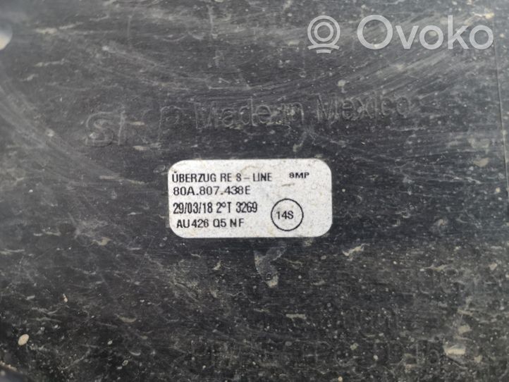Audi Q5 SQ5 Etupuskurin kulmaosan verhoilu 80A807438E