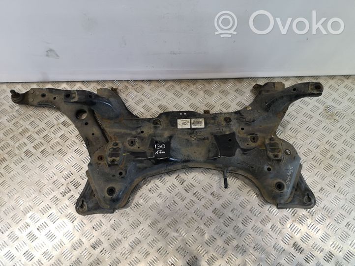 Hyundai i30 Sottotelaio anteriore 62401A6800