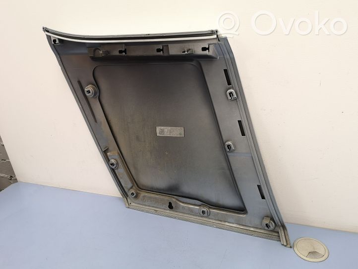 BMW i3 Takaoven lista (muoto) 7369327