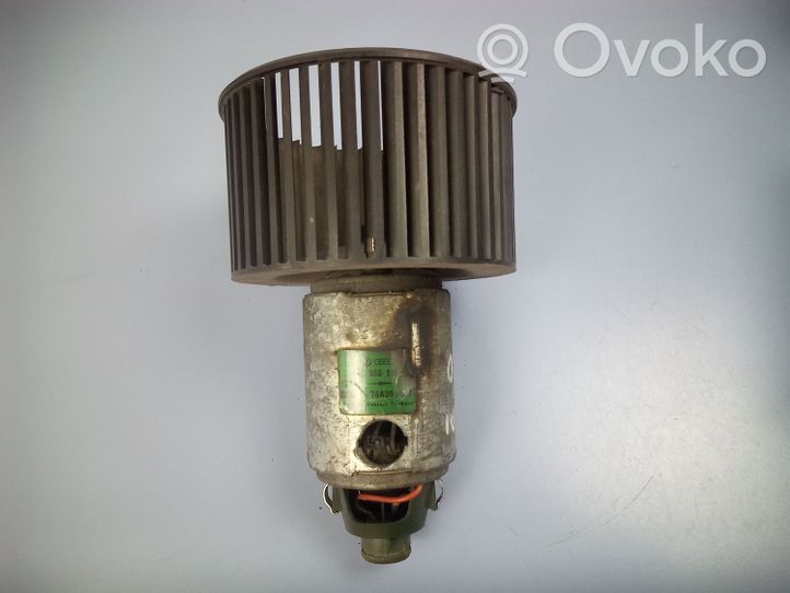 Audi 100 200 5000 C3 Mazā radiatora ventilators 443959101A