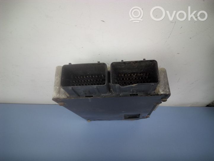 Dodge Caravan Sterownik / Moduł ECU 04834648