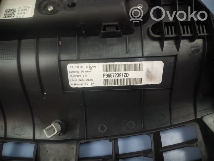Citroen C4 I Compteur de vitesse tableau de bord P96572391ZD