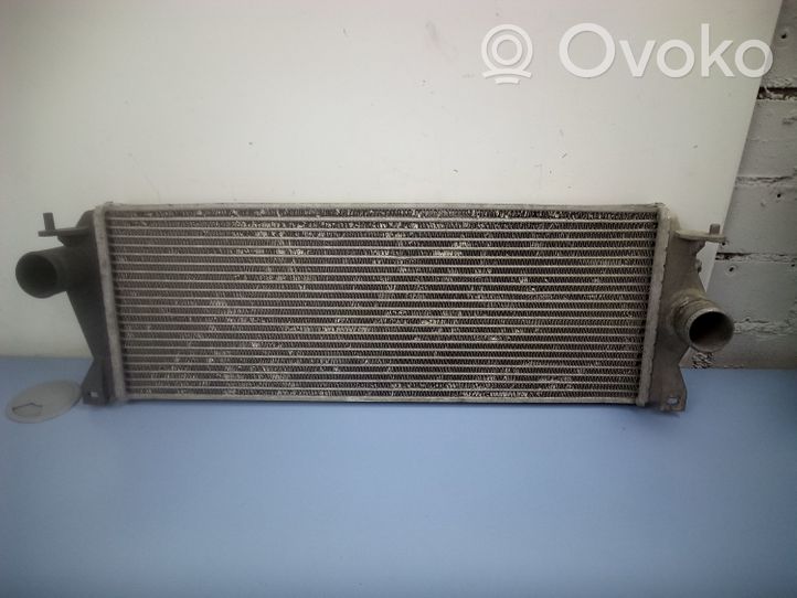 Land Rover Discovery Radiatore intercooler ESR3777