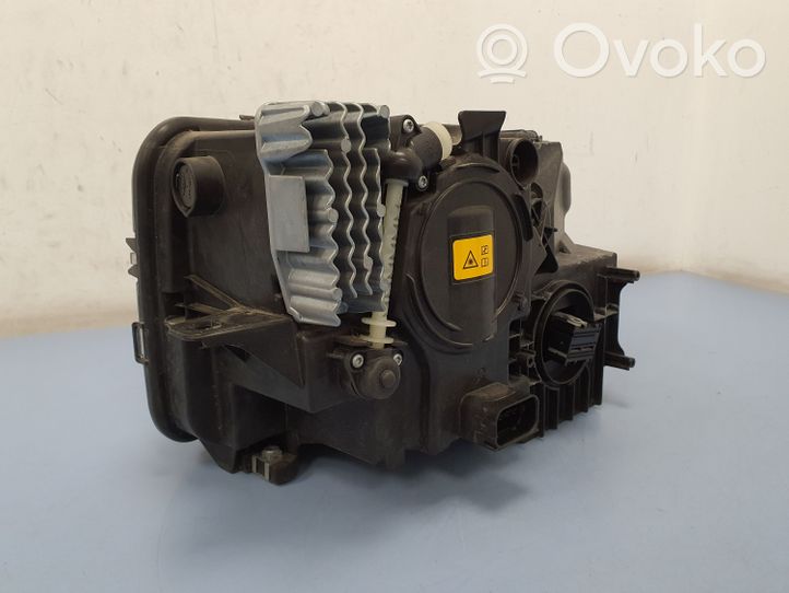 Rolls-Royce Cullinan Lampa przednia 63118498331