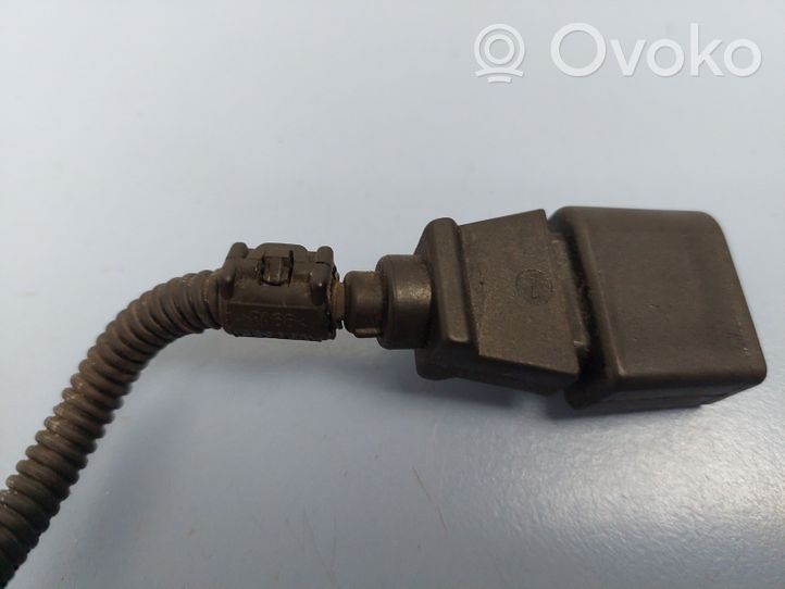 Volkswagen PASSAT B6 Crankshaft speed sensor 9805940