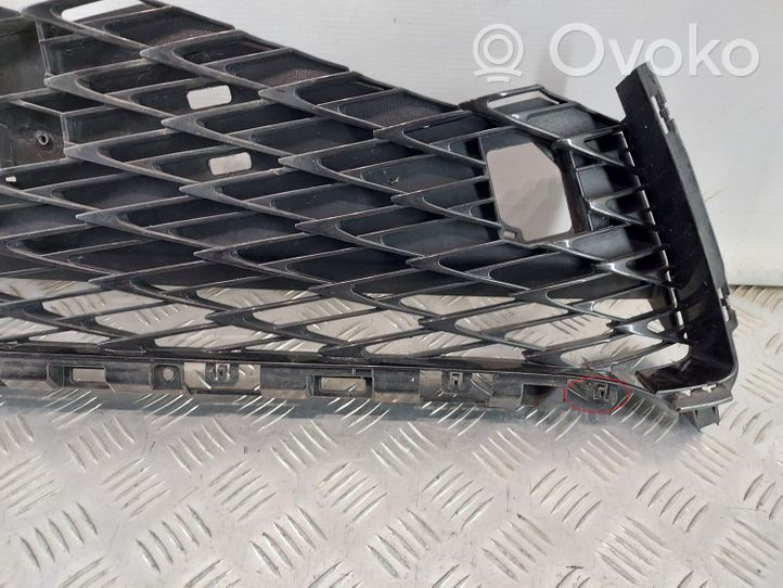 Lexus RX 330 - 350 - 400H Grille inférieure de pare-chocs avant 5315548060