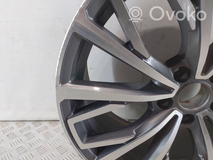 Audi A4 S4 B9 Felgi aluminiowe R19 