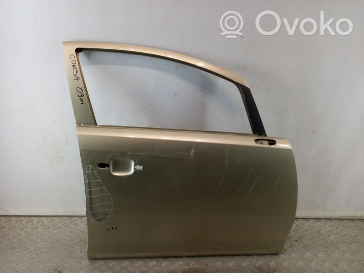Opel Corsa D Drzwi przednie 8221043730