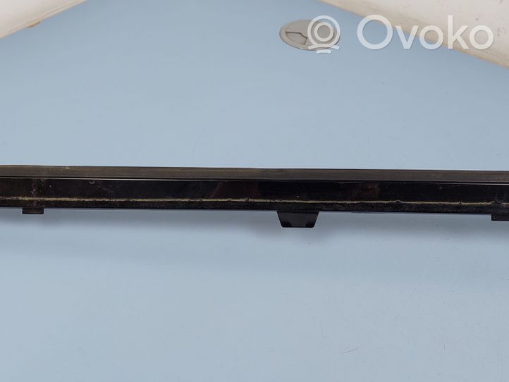 Lexus RX 330 - 350 - 400H Katon muotolistan suoja 45555111380