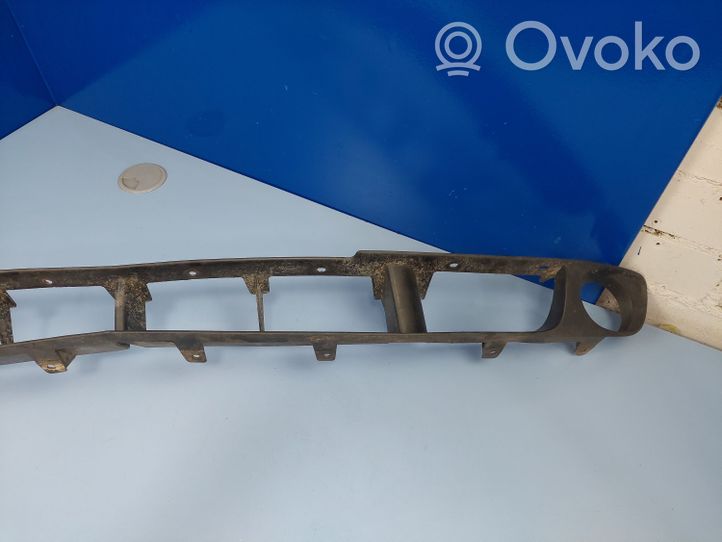 Nissan Primera Grille inférieure de pare-chocs avant 62254AU300