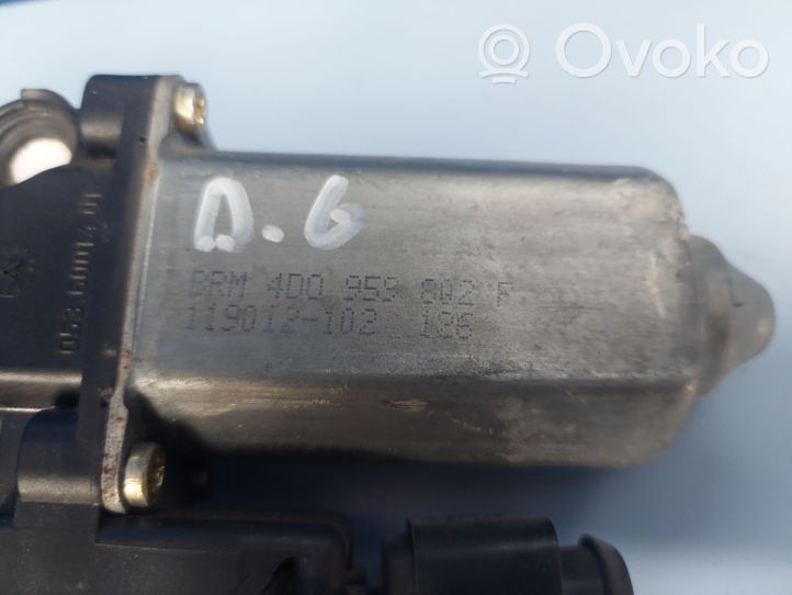 Audi A8 S8 D2 4D Moteur de lève-vitre de porte arrière 4D0959802F