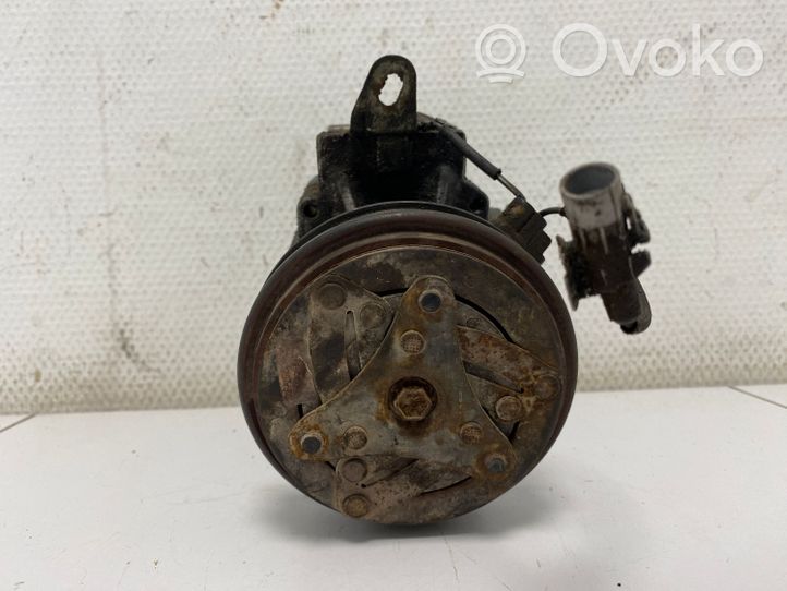 Toyota Yaris Ilmastointilaitteen kompressorin pumppu (A/C) 4472206063