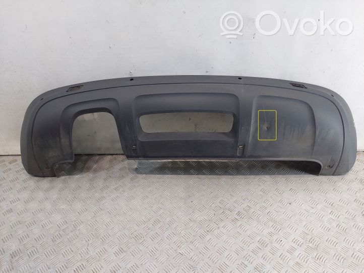 Audi Q3 8U Takapuskurin alaosan lista 8U0807521