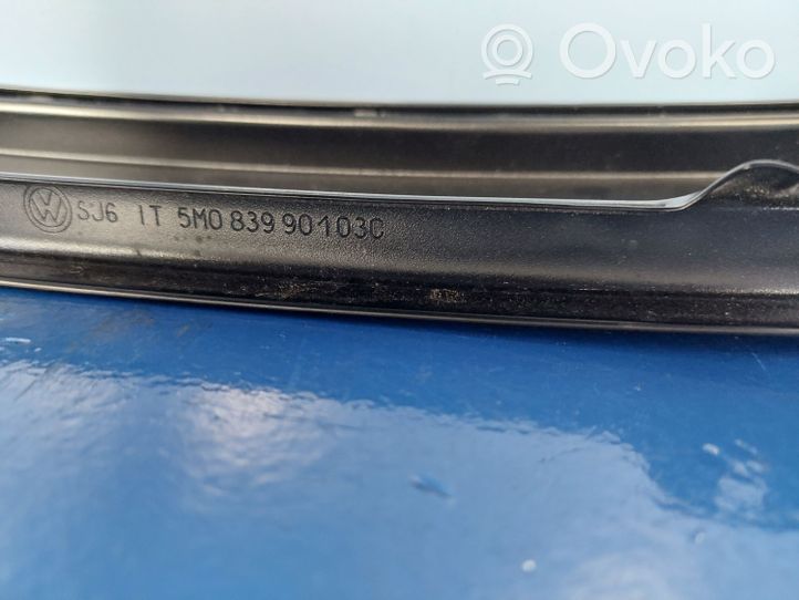 Volkswagen Golf Plus Altro elemento di rivestimento della portiera posteriore 5M083990103C