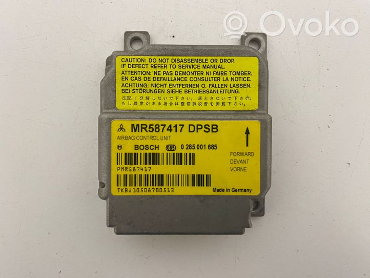 Mitsubishi Colt Module de contrôle airbag MR587417