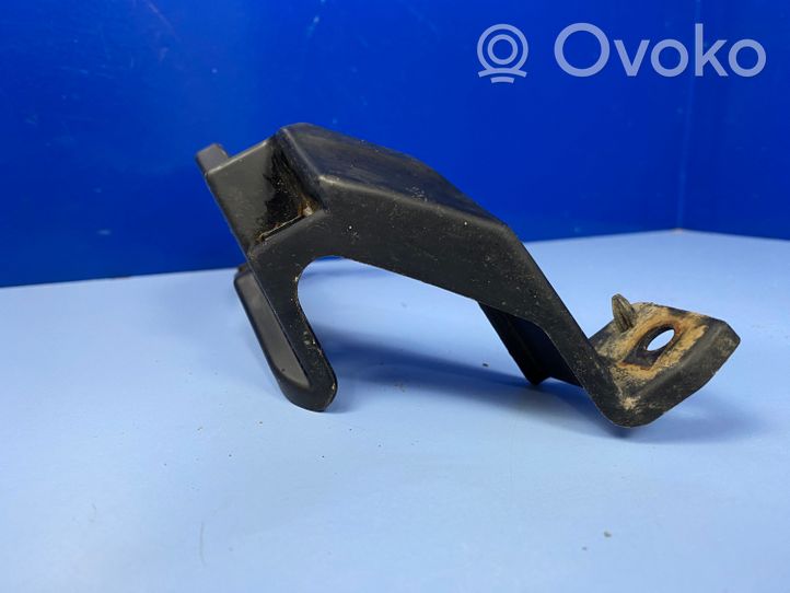 Ford S-MAX Support / crochet de silencieux d'échappement EM2B17G773A