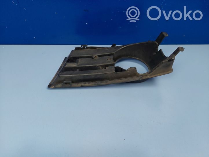 Volkswagen Golf V Mascherina/griglia fendinebbia anteriore 1K085366C