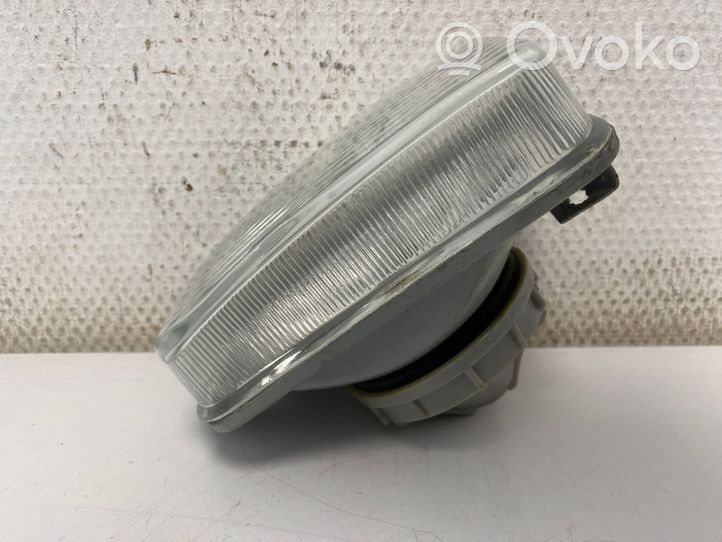 Volkswagen PASSAT B2 Phare frontale 330941065