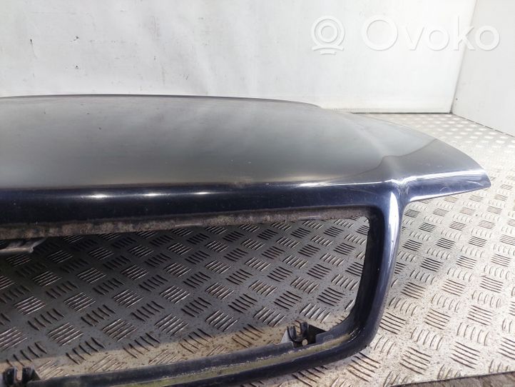 Audi A8 S8 D2 4D Pokrywa przednia / Maska silnika 4D0010148N