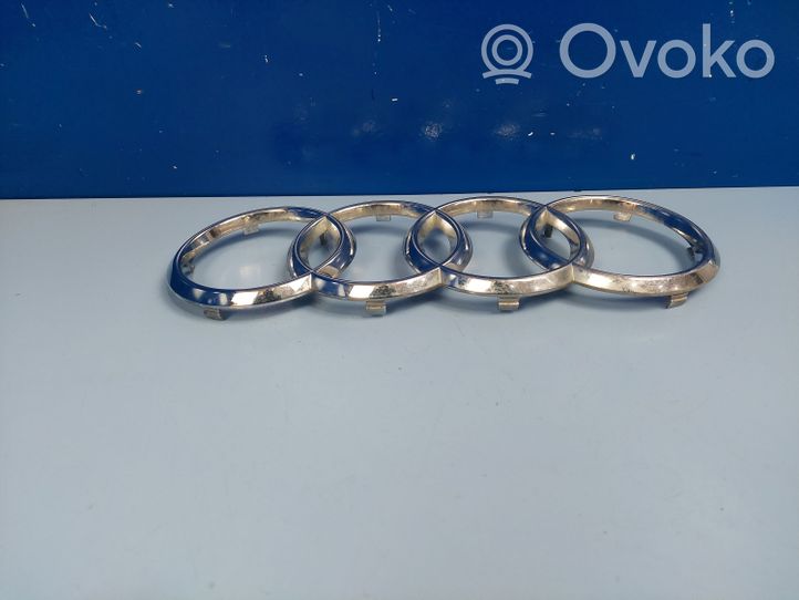 Audi Q7 4M Valmistajan merkki/logo/tunnus 4M0853605