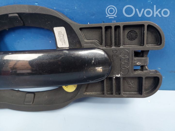 Audi A2 Maniglia esterna per portiera posteriore 8Z0839886A