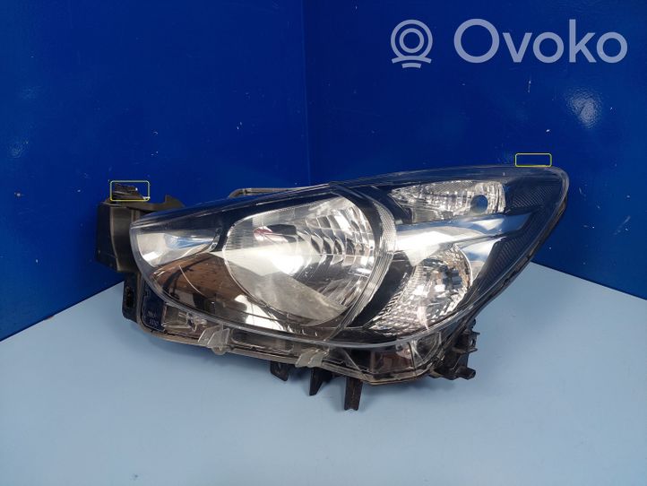 Mazda 2 Lampa przednia DB5J51040